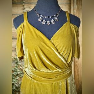 NY&C Yellow Gold Velvet Palazzo Pants Romper XL 16 18 Plus